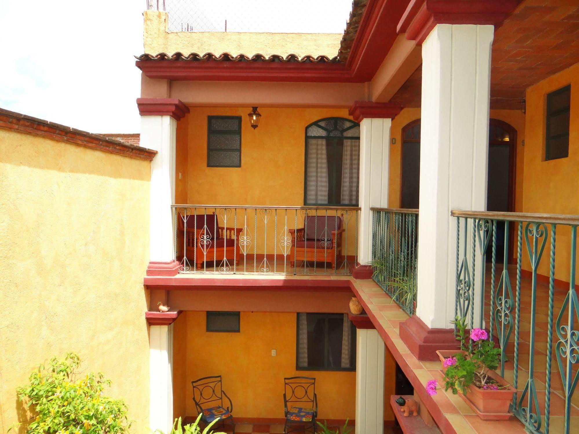 Casa Lidia Hotel Oaxaca Exterior photo